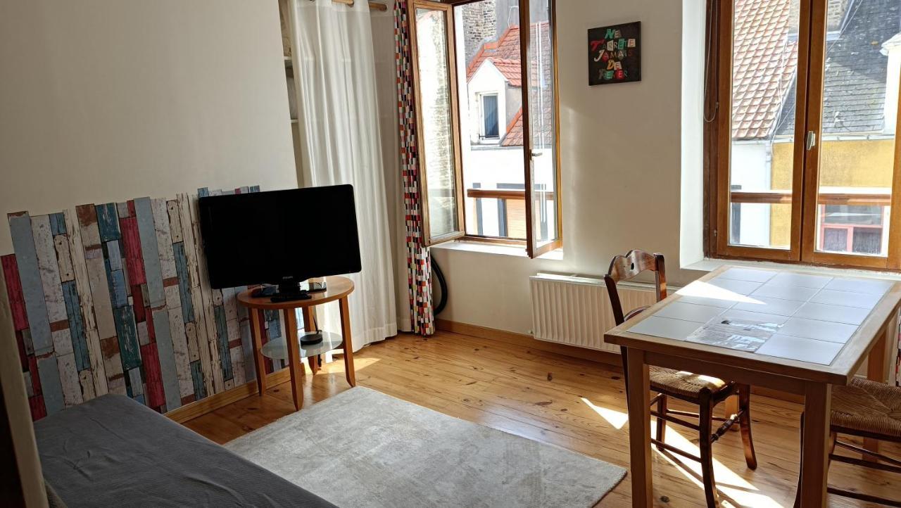 Appart A Cote De La Vieille Ville De Boulogne Sur Mer Екстериор снимка